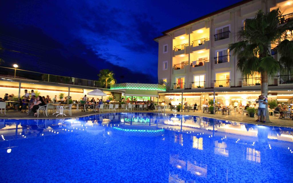 Sun City Apartments & Hotel Side Exterior photo